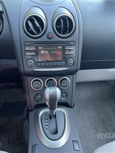 2014 Nissan Rogue Select S   - Photo 13 - Albuquerque, NM 87110