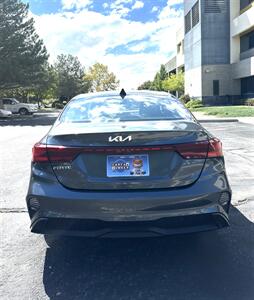 2023 Kia Forte LXS   - Photo 6 - Albuquerque, NM 87110
