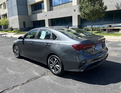 2023 Kia Forte LXS   - Photo 3 - Albuquerque, NM 87110