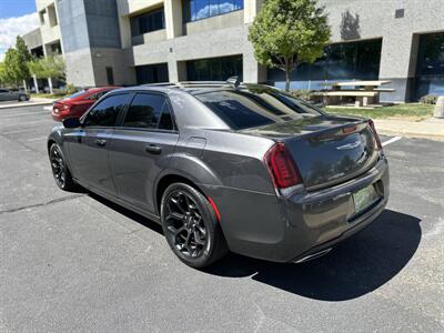 2019 Chrysler 300 S   - Photo 5 - Albuquerque, NM 87110