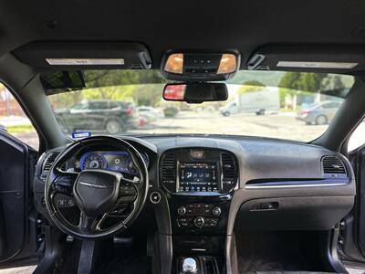 2019 Chrysler 300 S   - Photo 10 - Albuquerque, NM 87110