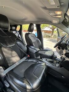 2020 Jeep Cherokee Latitude Plus   - Photo 15 - Albuquerque, NM 87110