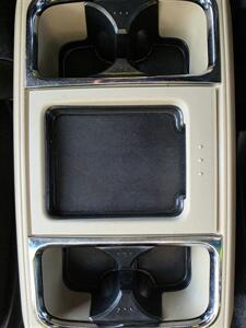 2012 Chrysler Town and Country Touring   - Photo 18 - Albuquerque, NM 87110