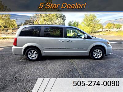 2012 Chrysler Town and Country Touring   - Photo 4 - Albuquerque, NM 87110