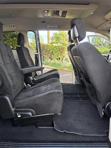 2012 Chrysler Town and Country Touring   - Photo 22 - Albuquerque, NM 87110