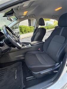 2020 Nissan Sentra SV   - Photo 9 - Albuquerque, NM 87110