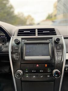 2016 Toyota Camry SE   - Photo 12 - Albuquerque, NM 87110