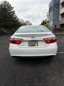 2016 Toyota Camry SE   - Photo 8 - Albuquerque, NM 87110