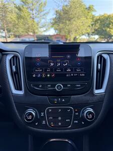 2022 Chevrolet Malibu LT   - Photo 13 - Albuquerque, NM 87110