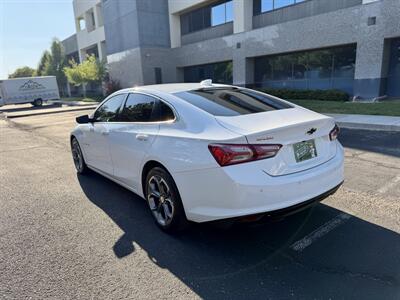 2022 Chevrolet Malibu LT   - Photo 6 - Albuquerque, NM 87110