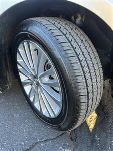 2014 Toyota Avalon Hybrid Limited   - Photo 20 - Albuquerque, NM 87110