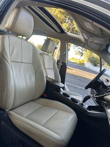 2014 Toyota Avalon Hybrid Limited   - Photo 16 - Albuquerque, NM 87110