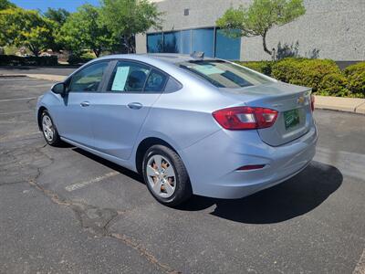 2018 Chevrolet Cruze LS Auto   - Photo 5 - Albuquerque, NM 87110