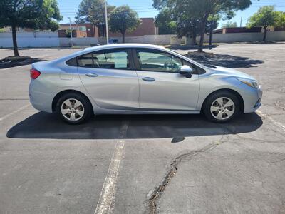 2018 Chevrolet Cruze LS Auto   - Photo 4 - Albuquerque, NM 87110