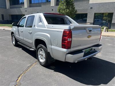 2013 Chevrolet Avalanche LT Black Diamond   - Photo 5 - Albuquerque, NM 87110