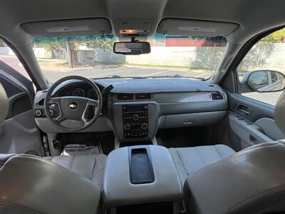 2013 Chevrolet Avalanche LT Black Diamond   - Photo 11 - Albuquerque, NM 87110