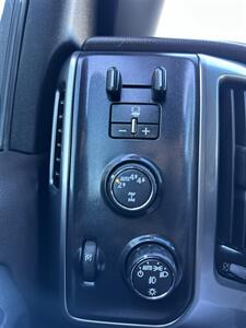 2018 Chevrolet Silverado 1500 LTZ   - Photo 12 - Albuquerque, NM 87110