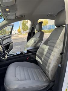 2015 Ford Fusion S   - Photo 9 - Albuquerque, NM 87110