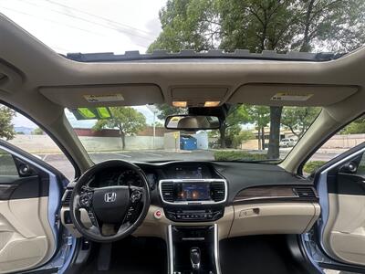 2017 Honda Accord Hybrid EX-L   - Photo 10 - Albuquerque, NM 87110