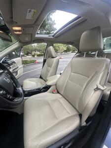 2017 Honda Accord Hybrid EX-L   - Photo 9 - Albuquerque, NM 87110