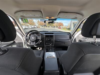 2011 Jeep Liberty Sport   - Photo 11 - Albuquerque, NM 87110