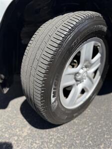 2011 Toyota RAV4   - Photo 19 - Albuquerque, NM 87110