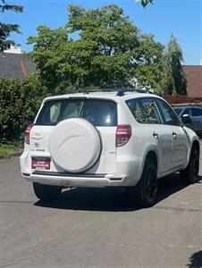 2009 Toyota RAV4   - Photo 10 - Portland, OR 97216