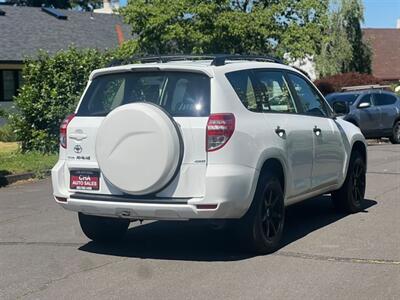2009 Toyota RAV4   - Photo 9 - Portland, OR 97216