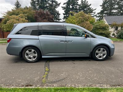 2012 Honda Odyssey Touring   - Photo 8 - Portland, OR 97216