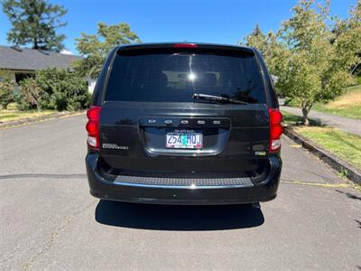 2017 Dodge Grand Caravan SE   - Photo 6 - Portland, OR 97216