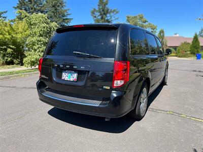 2017 Dodge Grand Caravan SE   - Photo 7 - Portland, OR 97216