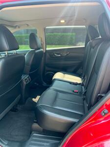 2017 Nissan Rogue SL - Photo 27 - Portland, OR 97216