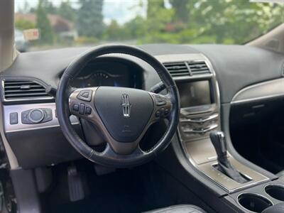 2013 Lincoln MKX   - Photo 24 - Portland, OR 97216