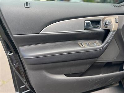 2013 Lincoln MKX   - Photo 21 - Portland, OR 97216