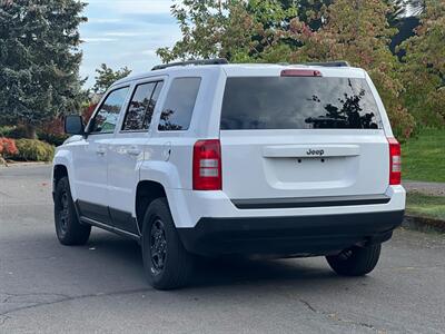 2017 Jeep Patriot Sport   - Photo 5 - Portland, OR 97216