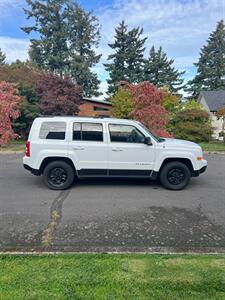 2017 Jeep Patriot Sport   - Photo 8 - Portland, OR 97216