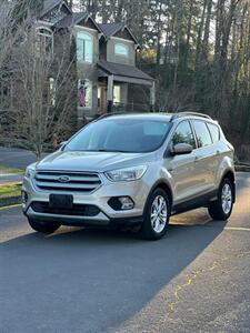 2018 Ford Escape SE   - Photo 2 - Portland, OR 97216