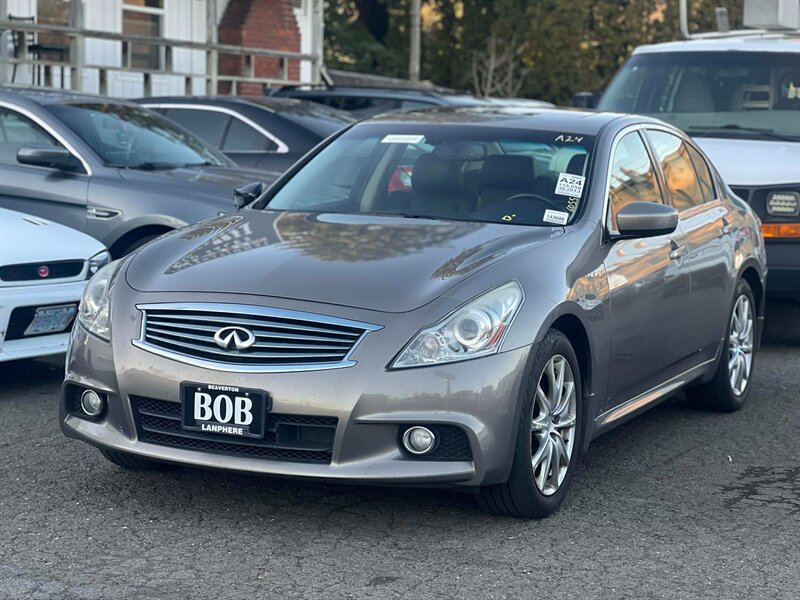 2013 INFINITI G37 Sedan x  