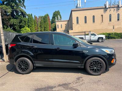 2017 Ford Escape S   - Photo 3 - Portland, OR 97216