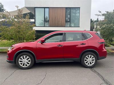 2017 Nissan Rogue S   - Photo 4 - Portland, OR 97216