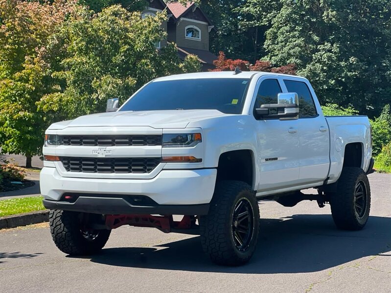 2018 Chevrolet Silverado 1500 Custom   - Photo 1 - Portland, OR 97216