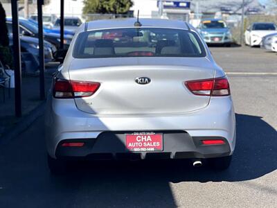 2018 Kia Rio LX   - Photo 3 - Portland, OR 97216