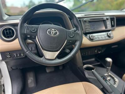 2015 Toyota RAV4 Limited   - Photo 20 - Portland, OR 97216