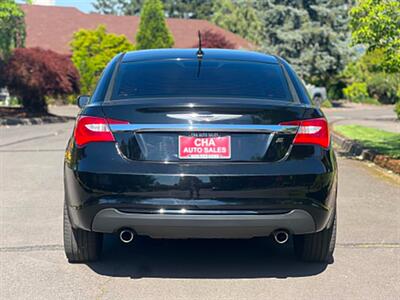2014 Chrysler 200 Touring   - Photo 8 - Portland, OR 97216