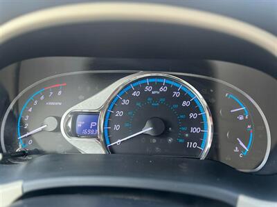 2011 Toyota Sienna XLE 8-Passenger   - Photo 25 - Portland, OR 97216