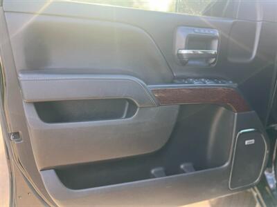 2018 GMC Sierra 1500 SLT   - Photo 14 - Portland, OR 97216