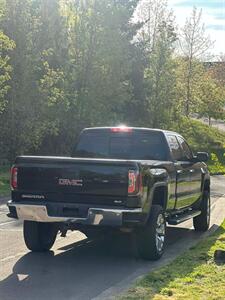 2018 GMC Sierra 1500 SLT   - Photo 8 - Portland, OR 97216
