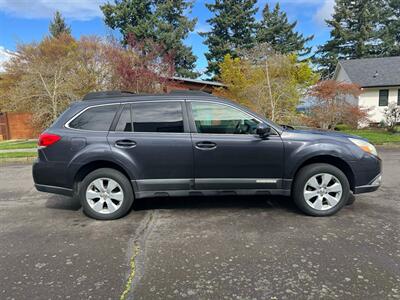 2010 Subaru Outback 2.5i Limited   - Photo 11 - Portland, OR 97216