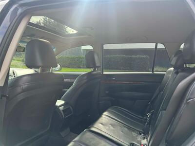 2010 Subaru Outback 2.5i Limited   - Photo 16 - Portland, OR 97216