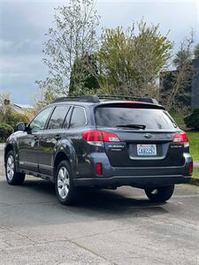 2010 Subaru Outback 2.5i Limited   - Photo 5 - Portland, OR 97216